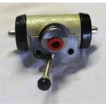 Zetor - Bremszylinder - Radbremszylinder - klein rechts ( Breite 78mm )      95-2620  5511-2605