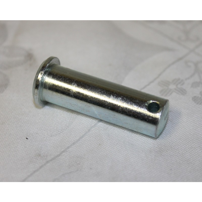 Zetor UR1 Bolzen 14x45x40 995854 Ersatzteile » Agrapoint